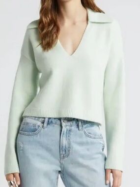 Open Edit mint green v-neck collard sweater size medium
